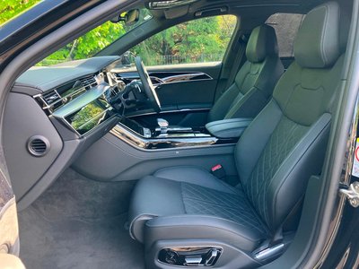 AUDI A8 - 9