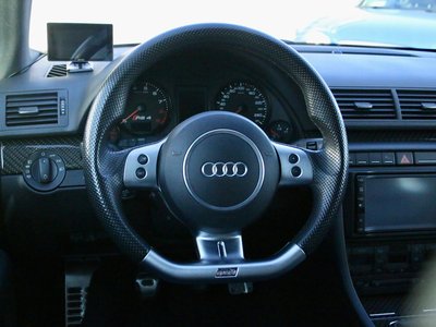 AUDI RS4 - 10