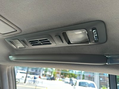 2006 Toyota CENTURY thumbnail 28