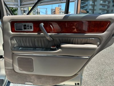 2006 Toyota CENTURY thumbnail 34