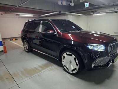 MERCEDES-BENZ GLS - 7