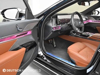 صورة مصغرة 11 لـ 2025 BMW 7 SERIES