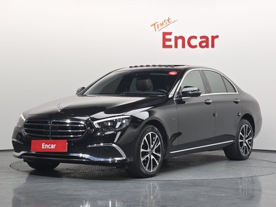 MERCEDES-BENZ E-CLASS - 1