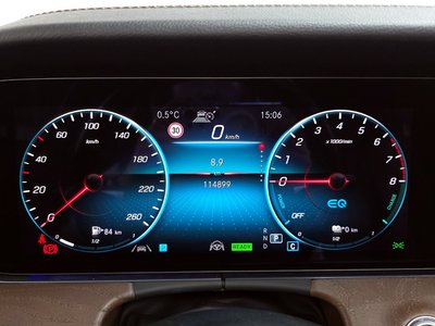 MERCEDES-BENZ E-CLASS - 8