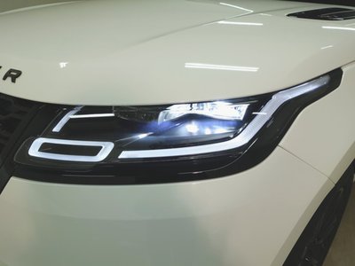 LAND ROVER RANGE ROVER VELAR - 3