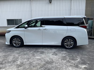 TOYOTA ALPHARD - 5