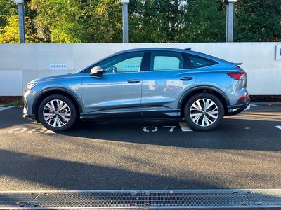 AUDI Q4 SPORTBACK E-TRON - 4