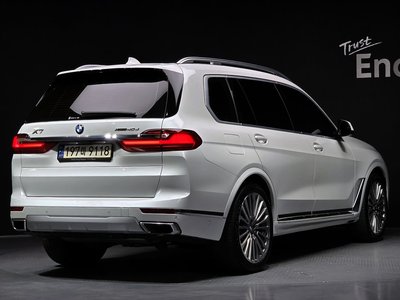 BMW X7 - 4