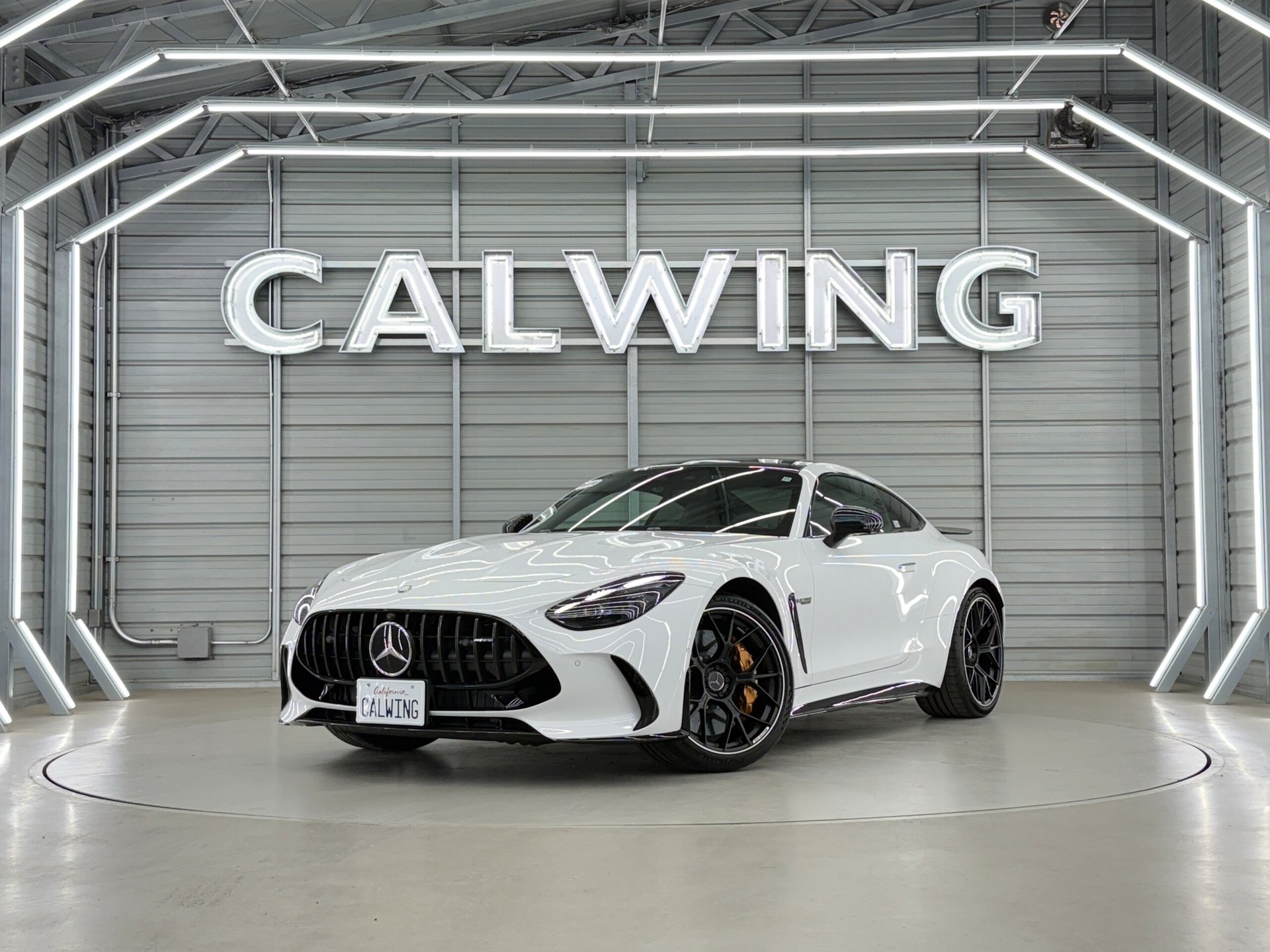 MERCEDES-BENZ GT AMG - View 1