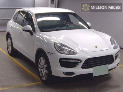 PORSCHE CAYENNE - 1