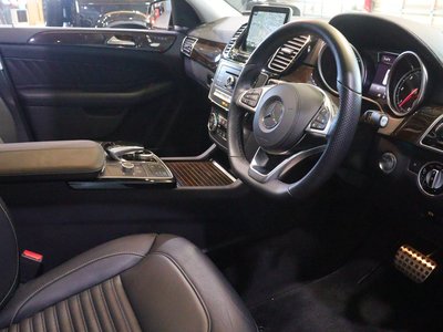 MERCEDES-BENZ GLS - 8