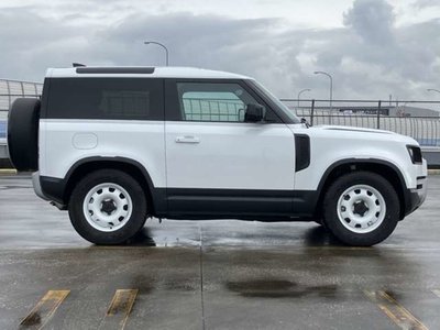 صورة 6 لـ 2023 LAND Rover DEFENDER