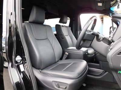TOYOTA GRANACE - 10