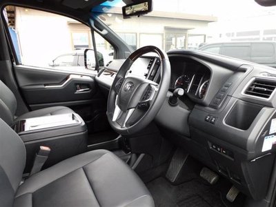 TOYOTA GRANACE - 9