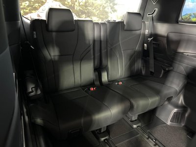 TOYOTA VELLFIRE - 10