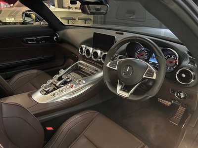 MERCEDES-BENZ GT AMG - 7