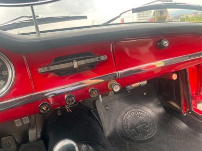 صورة مصغرة 13 لـ 1966 ALFA Romeo JULIA