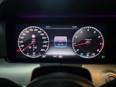 MERCEDES-BENZ E-CLASS - 7