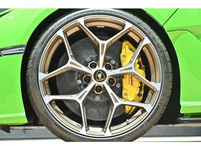 LAMBORGHINI REVUELTO - 3