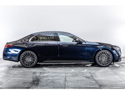 MERCEDES-BENZ E-CLASS - 8