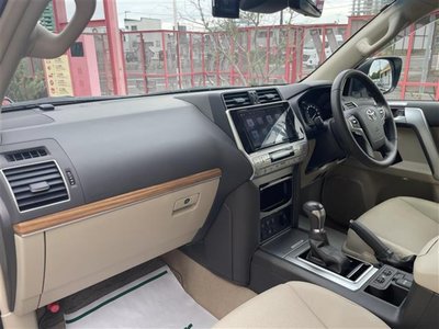 TOYOTA LAND CRUISER PRADO - 5