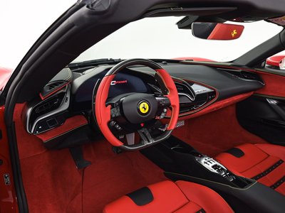 FERRARI SF90 - 4