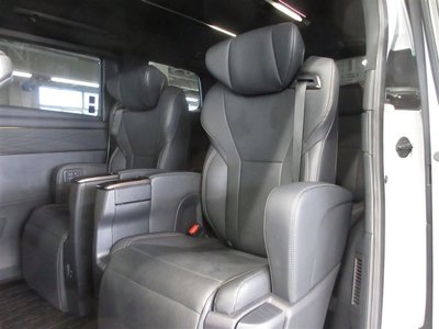 2024 Toyota ALPHARD — миниатюра 32