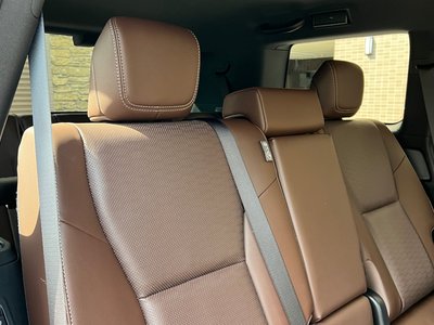 TOYOTA LAND CRUISER 250 - 6