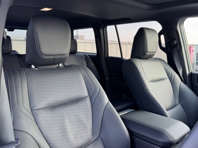 TOYOTA LAND CRUISER 250 - 6