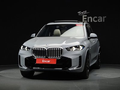 صورة 3 لـ 2026 BMW X5