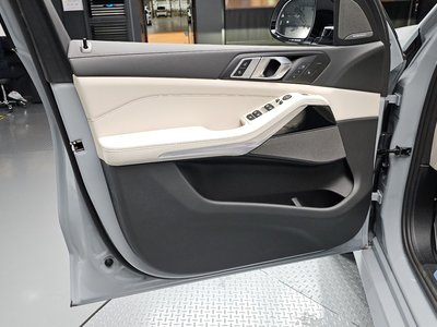 صورة مصغرة 14 لـ 2026 BMW X5