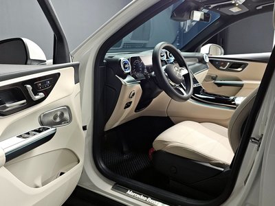 MERCEDES-BENZ GLC - 10