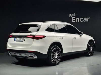MERCEDES-BENZ GLC - 4