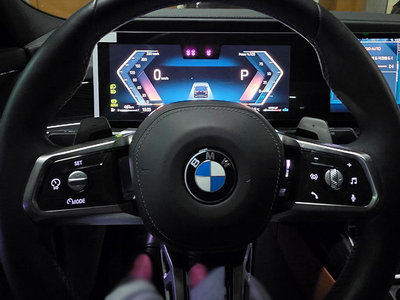 2025 BMW 7 SERIES photo 4