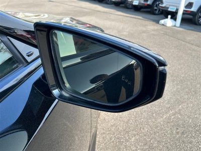 صورة مصغرة 33 لـ 2020 Lexus LC