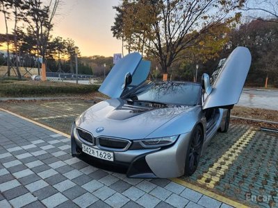 BMW I8 - 1