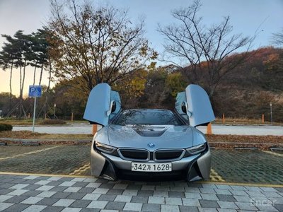 BMW I8 - 2