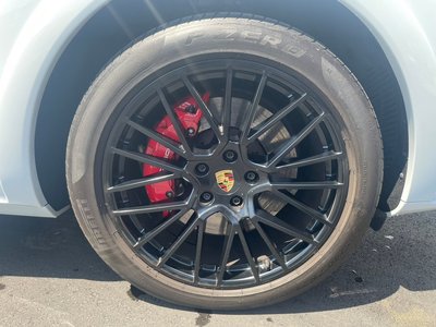 PORSCHE CAYENNE - 10