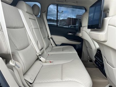 صورة مصغرة 24 لـ 2024 Toyota LAND CRUISER 300