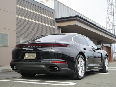 PORSCHE PANAMERA - 9