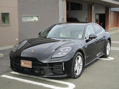 PORSCHE PANAMERA - 5