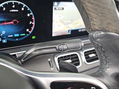 MERCEDES-BENZ GLS - 9