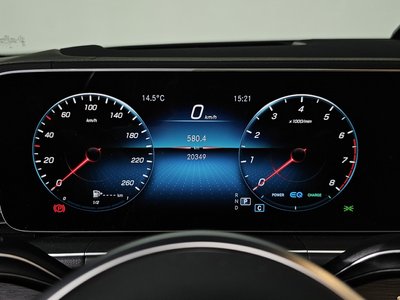 MERCEDES-BENZ GLS - 8