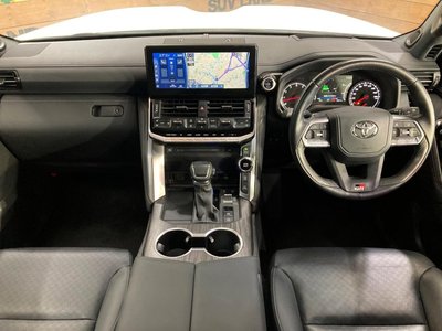 TOYOTA LAND CRUISER - 2