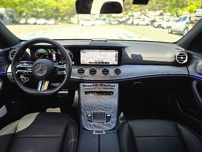 MERCEDES-BENZ E-CLASS - 5