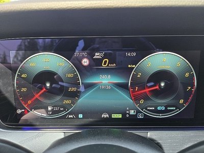 MERCEDES-BENZ E-CLASS - 7