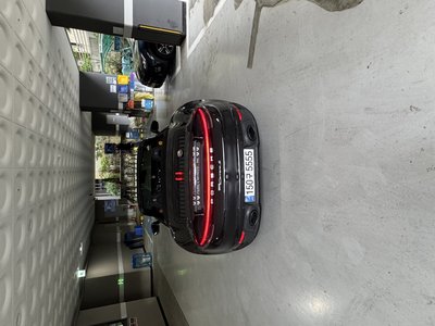 PORSCHE 911 - 4