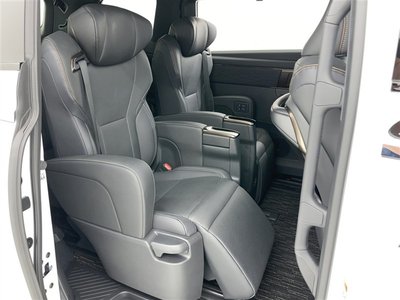 2023 Toyota ALPHARD thumbnail 29
