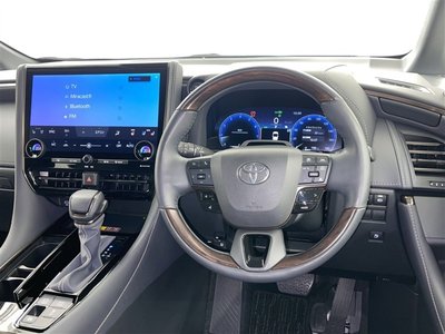 2023 Toyota ALPHARD — фото 9