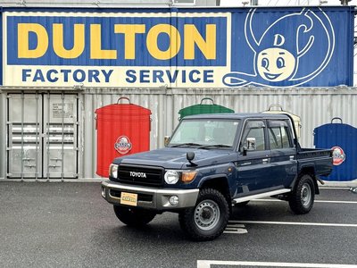 TOYOTA LAND CRUISER 70 PICKUP